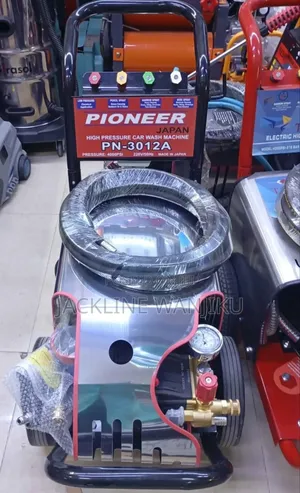 Pioneer High Pressure Washer/ 4400 Pioneer Carwash Machine