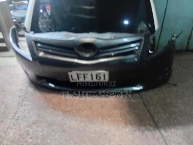 Front Bumper Auris 2010 - main view