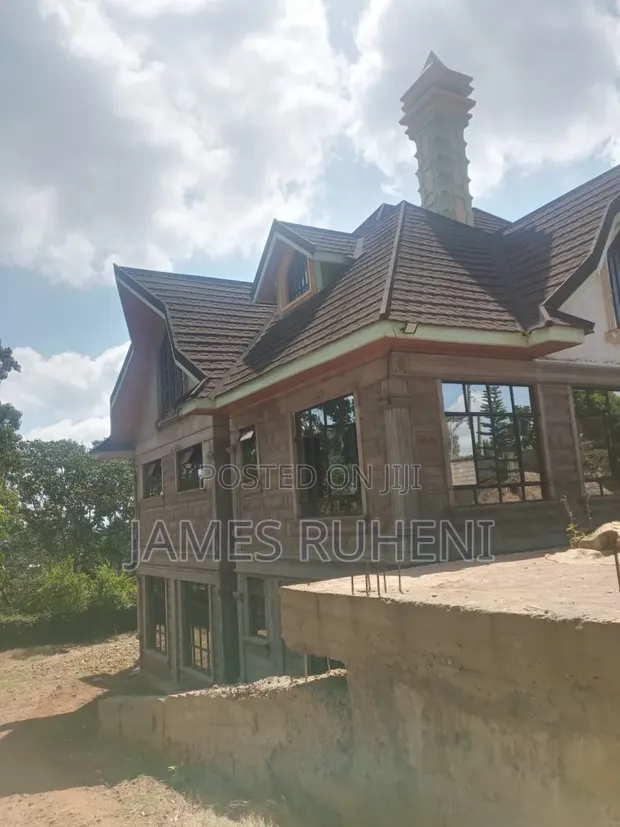 5bdrm Maisonette in Ring Road, Nyeri Town for sale