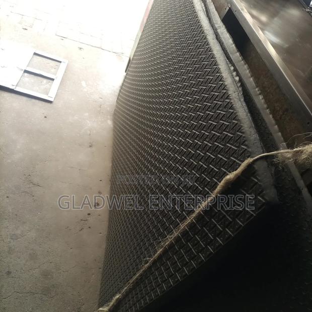 Quality Heavy Rubber Gym Mat /Gym Mat - main view