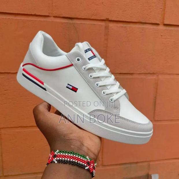 Tommy Casual
Size 40-45