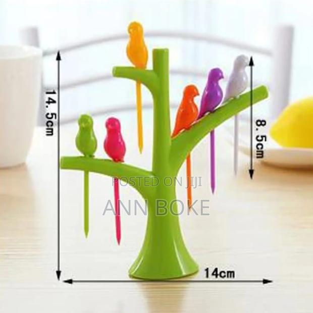 *Back in Stock*
*Re-Usable 6pcs Fruit Pick Forks Set - thumbnail 6