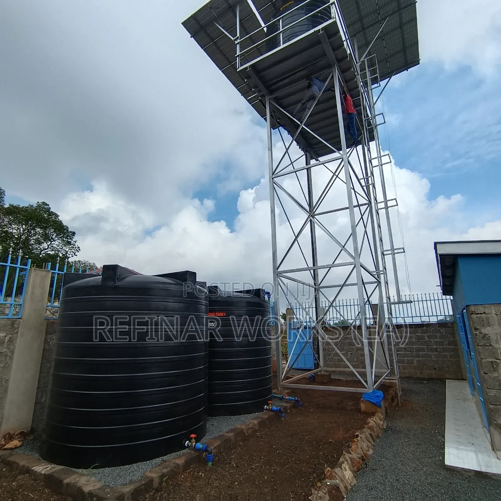 Water Towers With Low-Maintenance Design