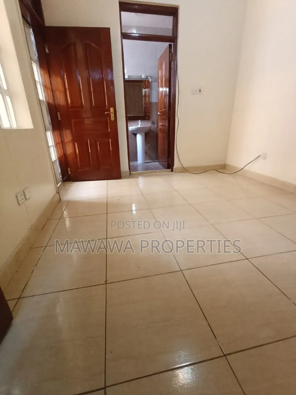 4bdrm Maisonette in South B for rent