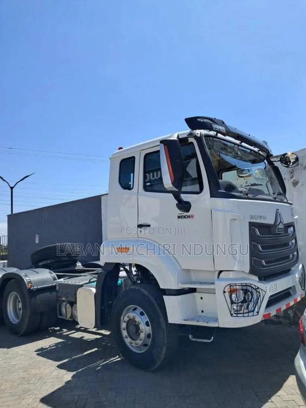 Prime Mover Trucks - main view