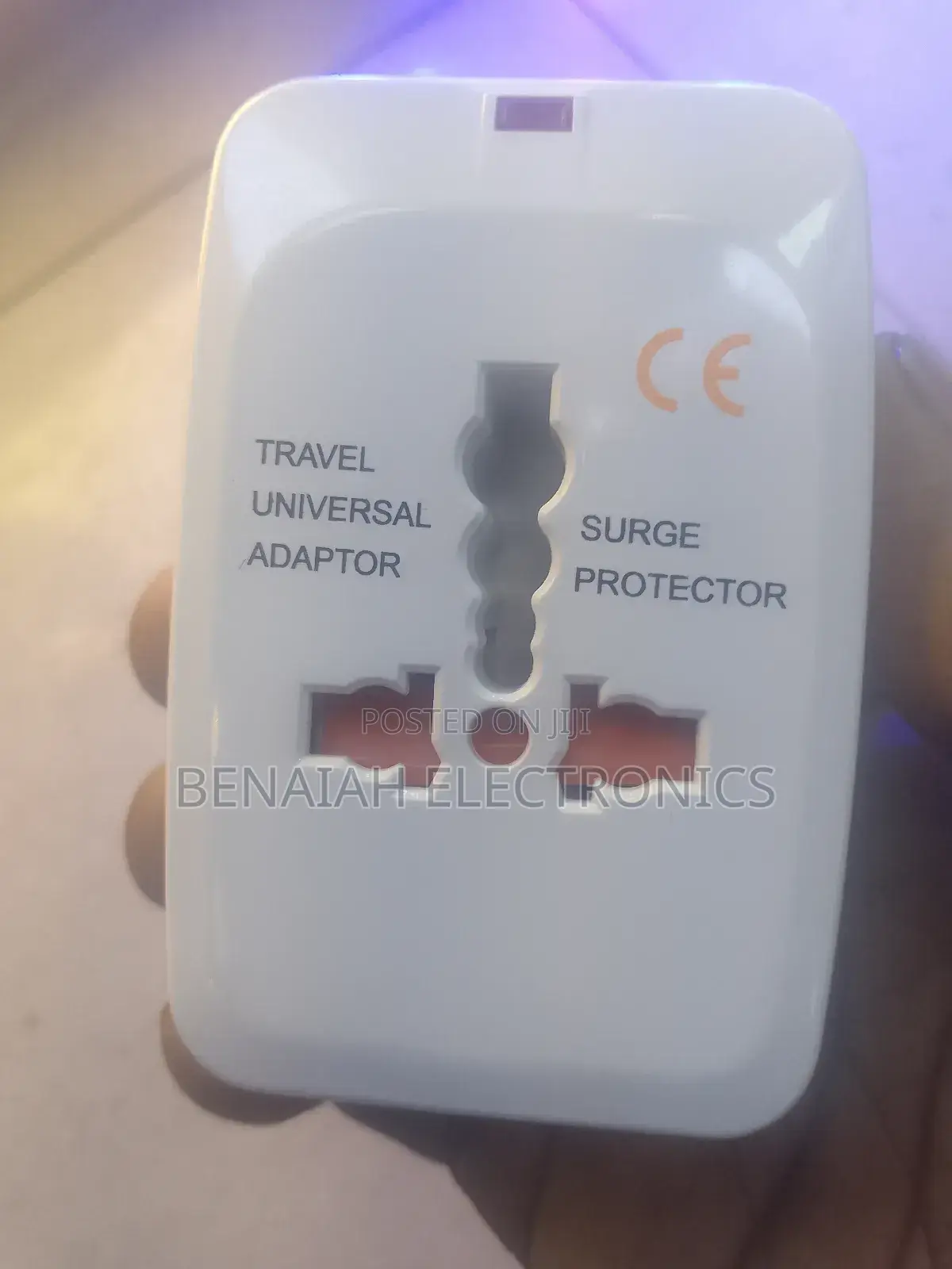 Universal Traveling Adapter (Plug)