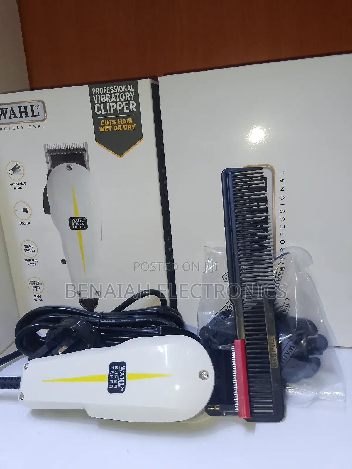 Wahl Shaving Machine . Professional Vibratory Clipper