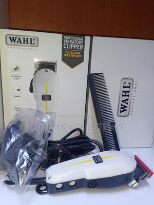 Wahl Shaving Machine . Professional Vibratory Clipper - thumbnail 2