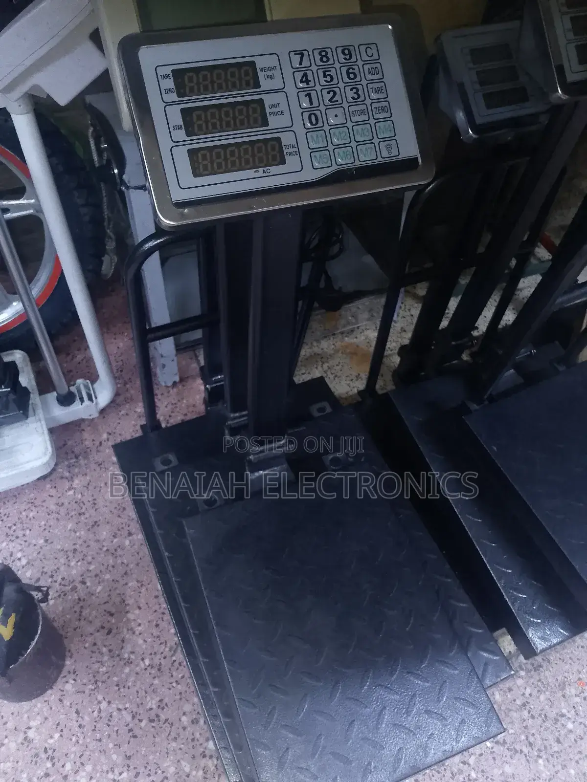 Commercial Weighing Scale (Wieghts Up to 300 Kgs)