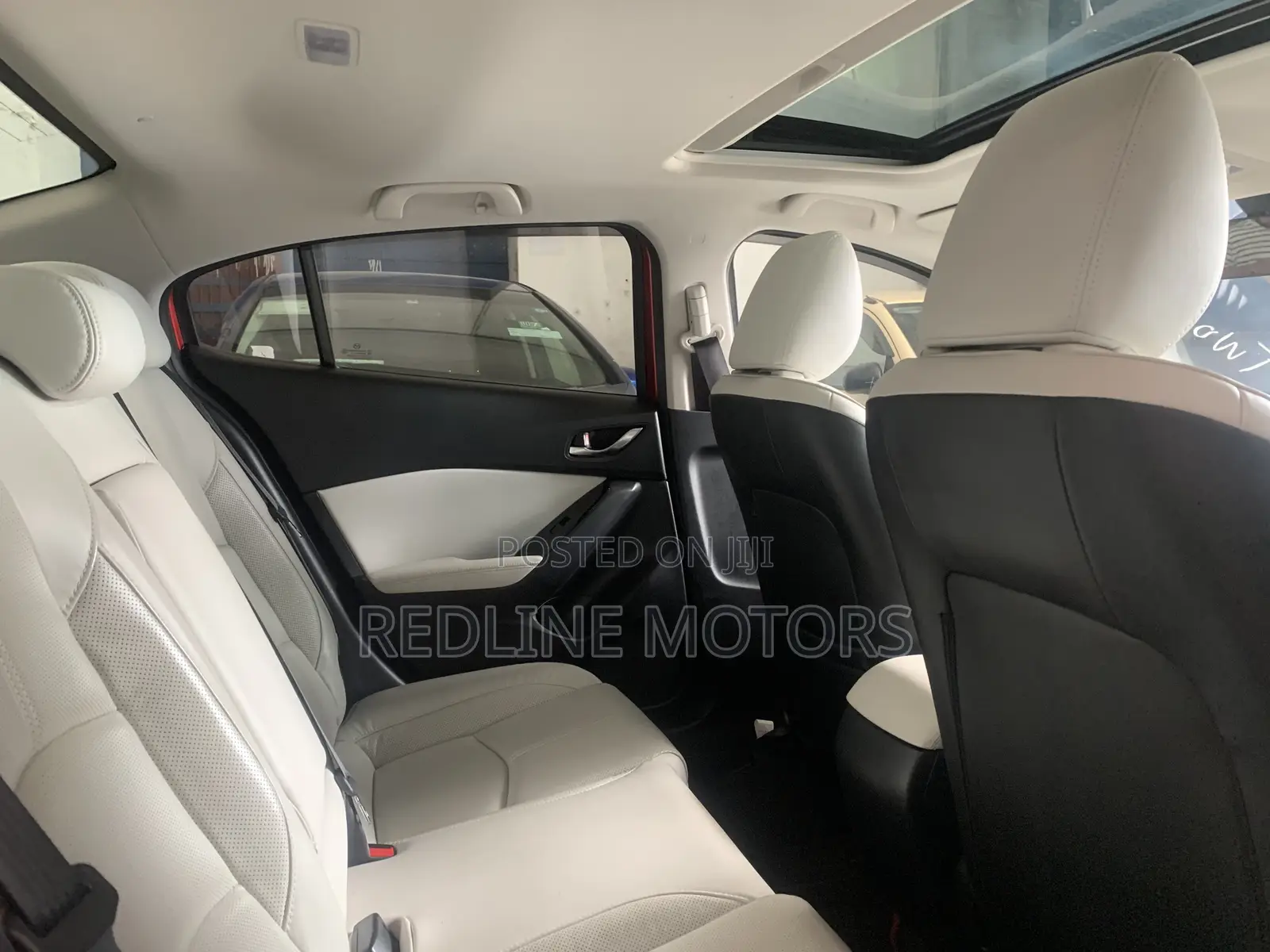 Mazda Axela 2018 Red