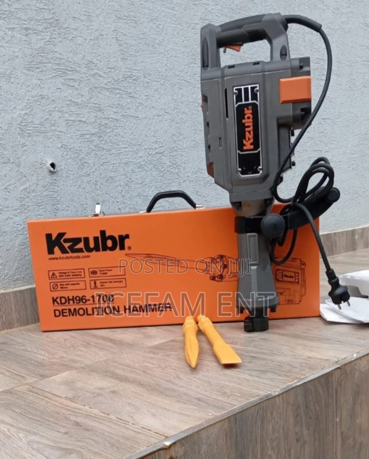 Kzubr Demolition Hummer 1700w/ Demolition Hummer