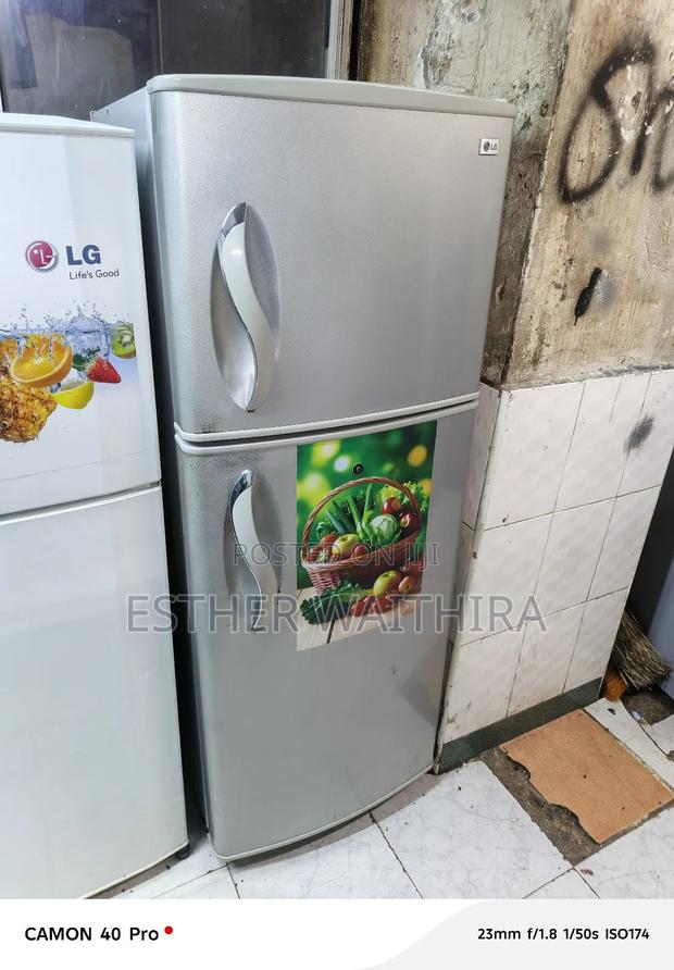 Neat Ex Uk Lg Fridge 300 Litres