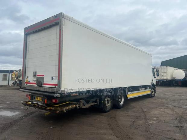 Volvo E 2018 - thumbnail 4