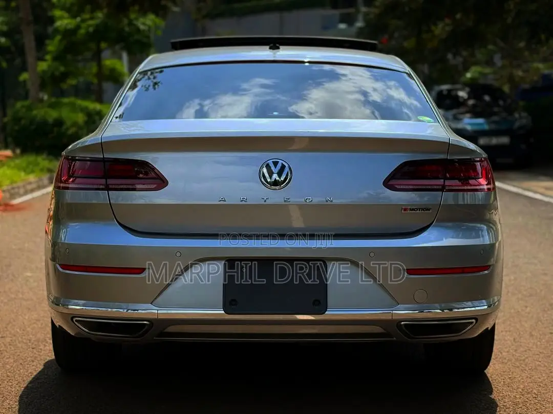 Volkswagen Arteon 2.0T SE R-Line w/19 AWD 4MOTION 2019 Silver