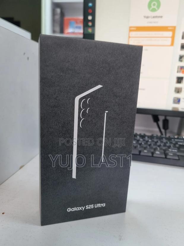 New Samsung Galaxy S25 Ultra 512 GB Silver - thumbnail 4