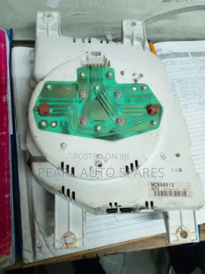 Clock/ Speedometer Fuso