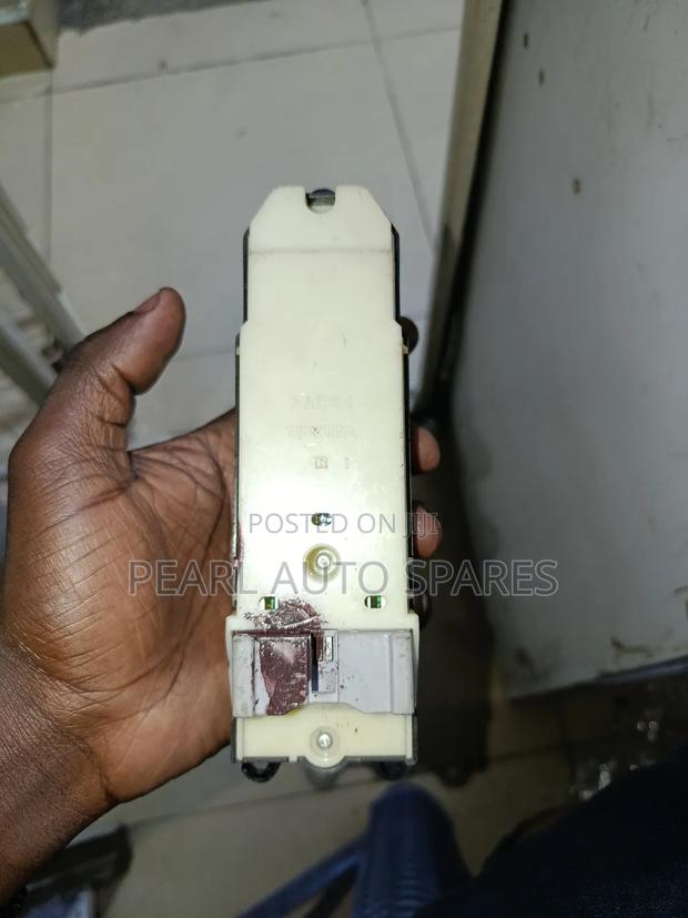 Main Switch Toyota - thumbnail 3