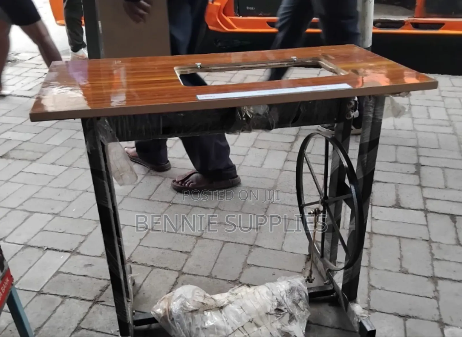 Suitable Imported Sewing Table / Sewing Table