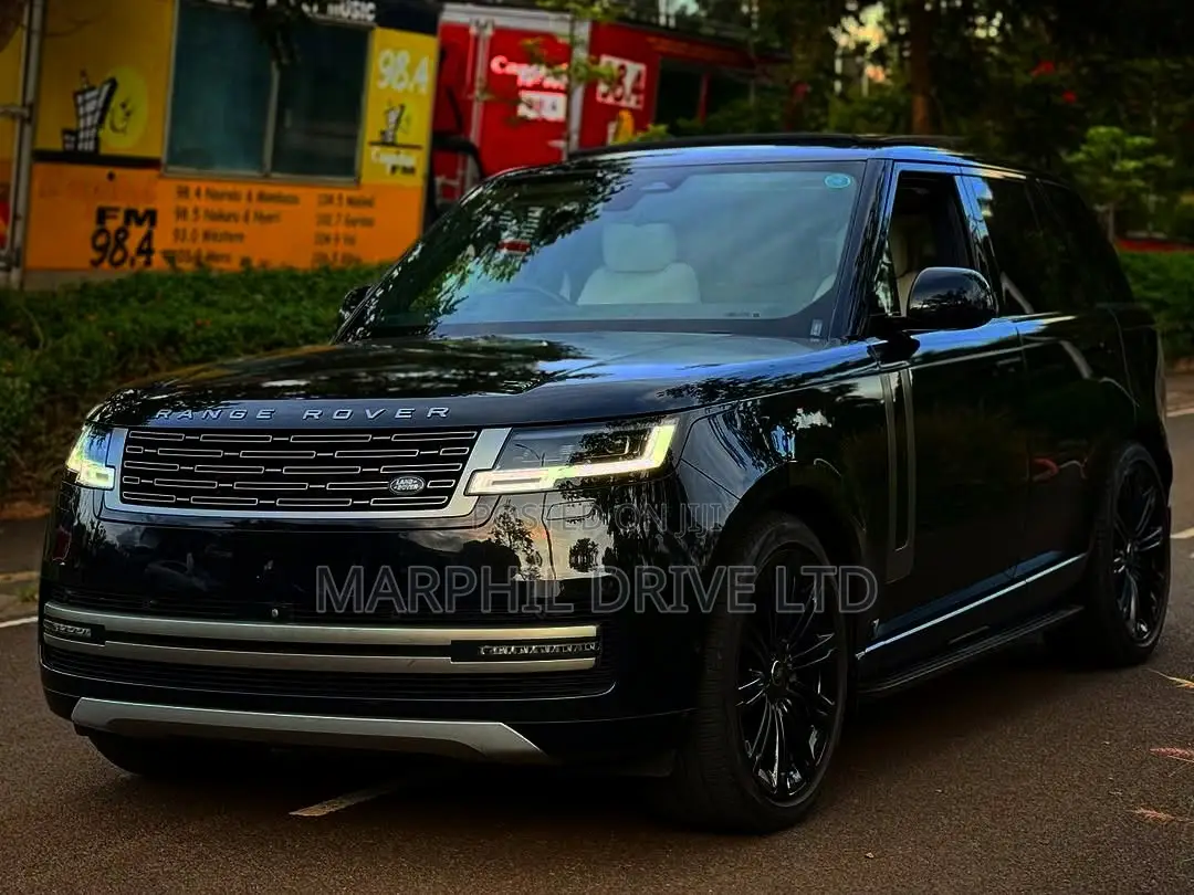 Land Rover Range Rover Vogue 2022 Black