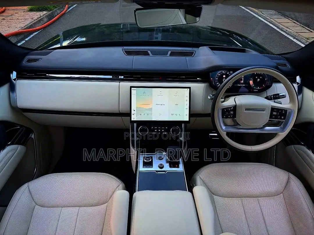 Land Rover Range Rover Vogue 2022 Black