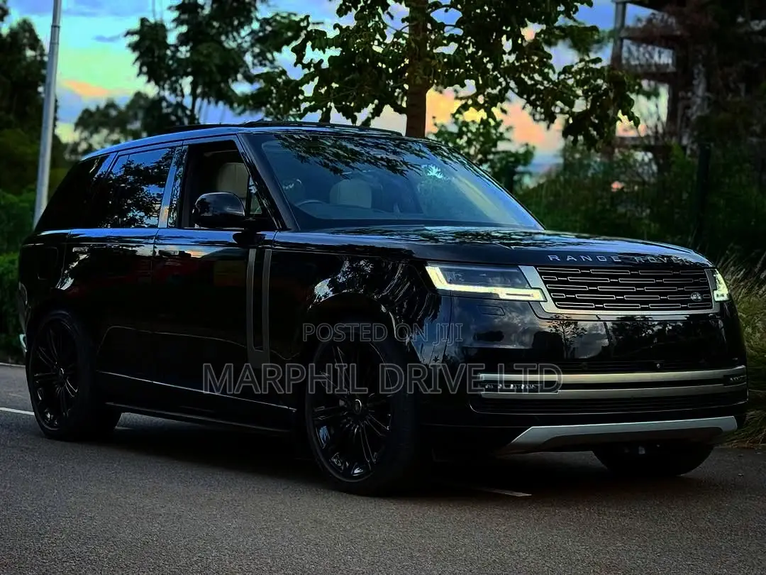 Land Rover Range Rover Vogue 2022 Black