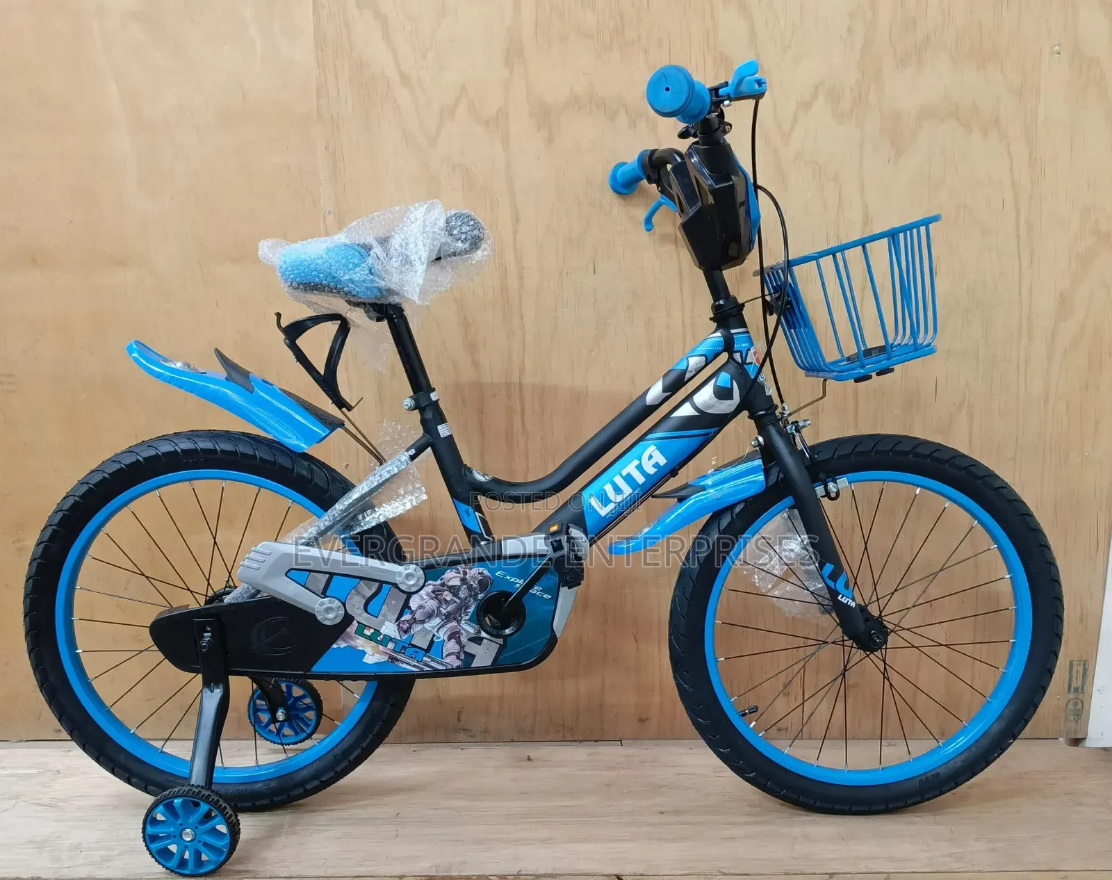 Luta Kids Bicycle Size 20 With Curve Flame