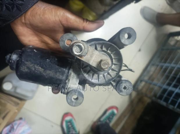 Wiper Motor Toyota Hilux - thumbnail 2
