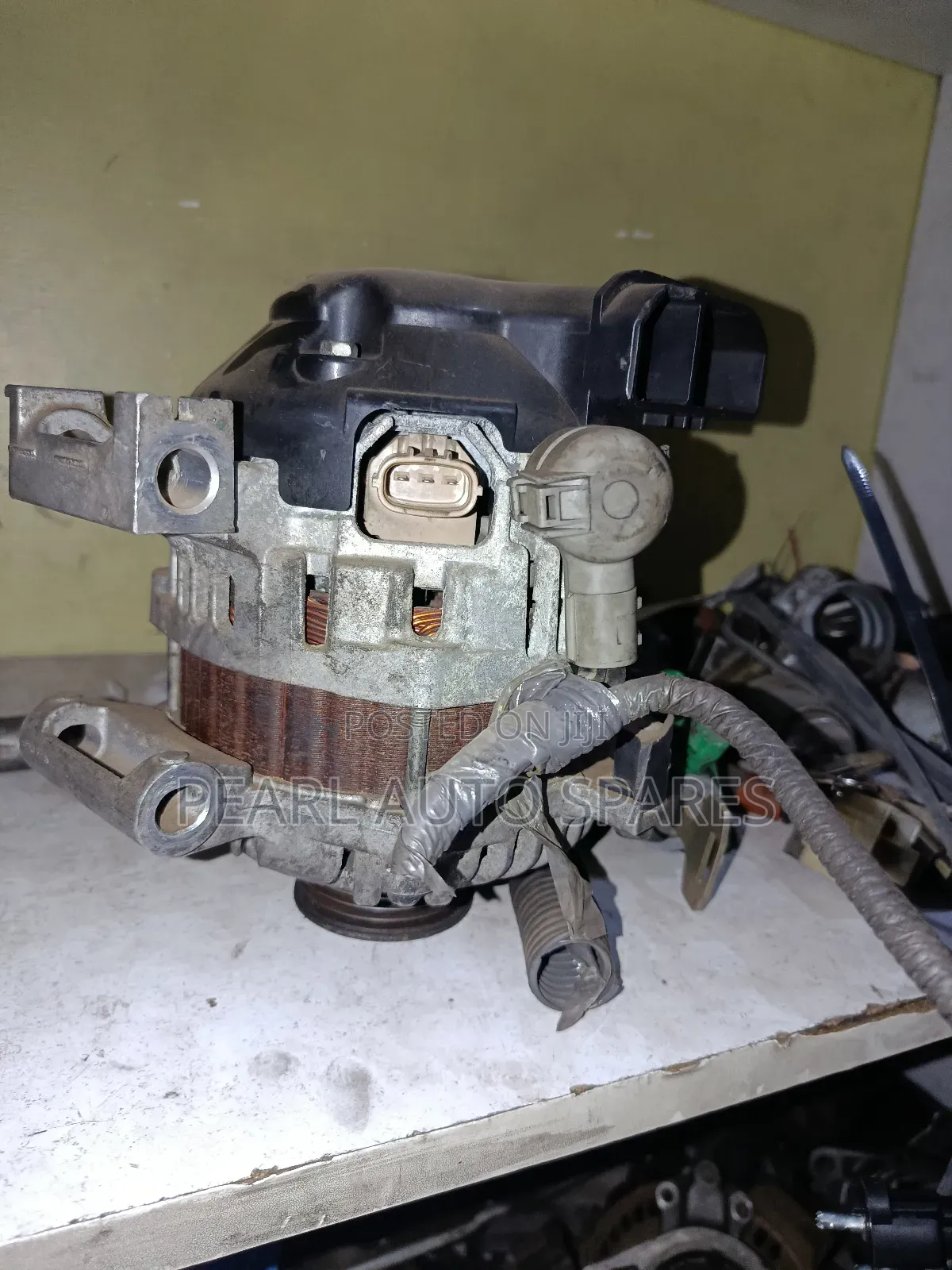 Alternator Mazda Premacy