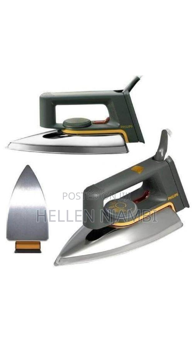 Philips 1000w Dry Iron Box - main view