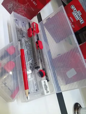 Clear/ Plastic Mathematical Set- Classmate