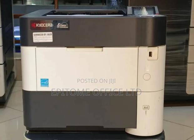 Superfine Kyocera Ecosys Fs4200dn - main view