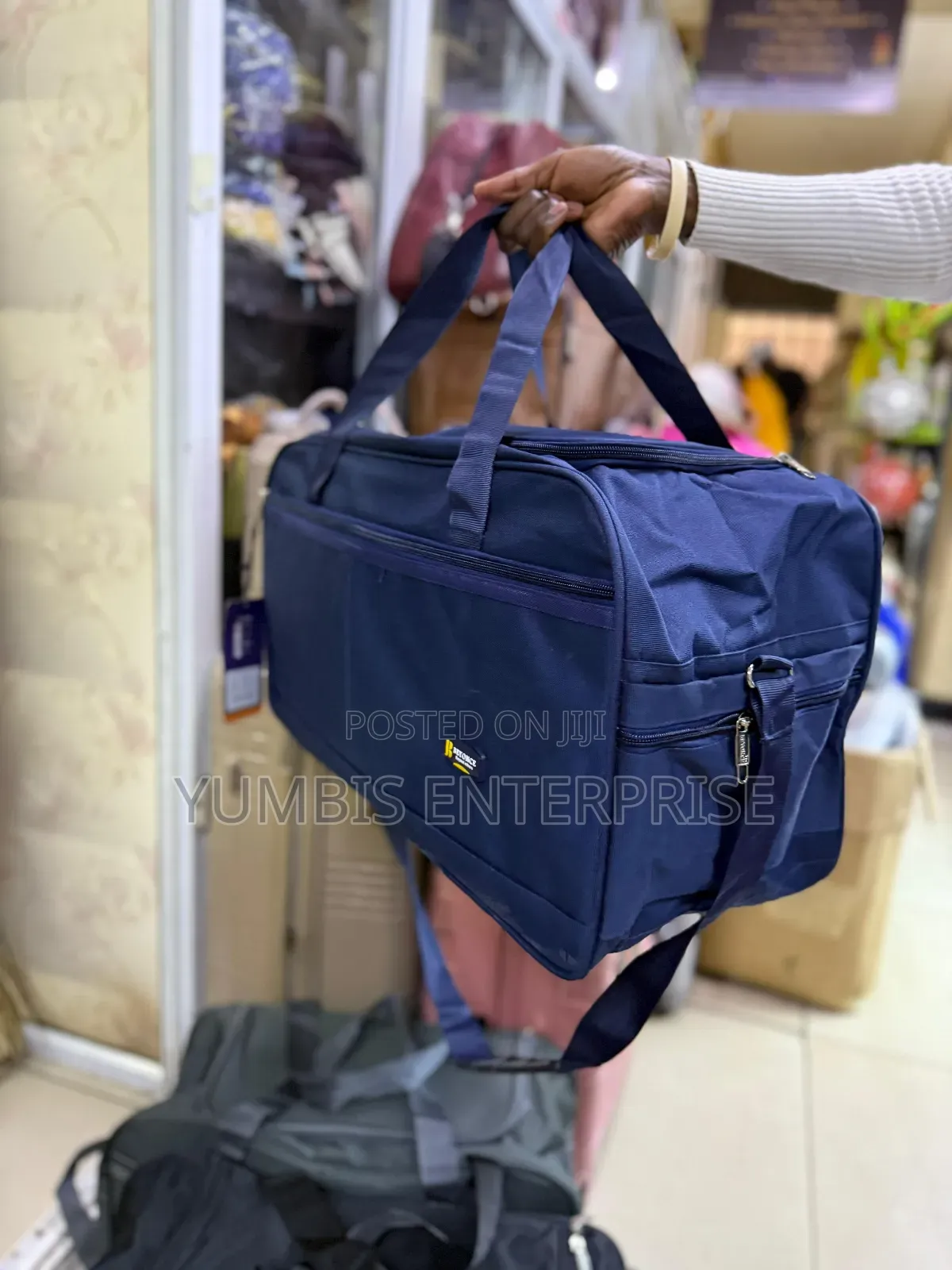 Navy Blue Quality Canvas Quality Travel Bag at T KSH 1600