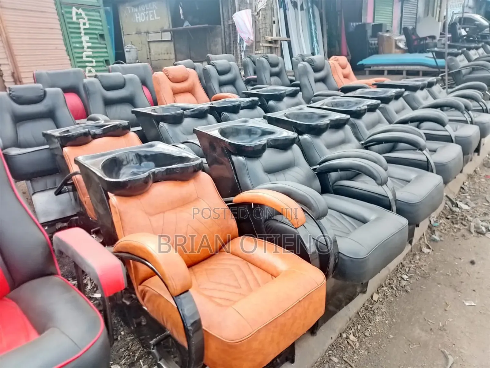 Rotating Hydraulic Seats
