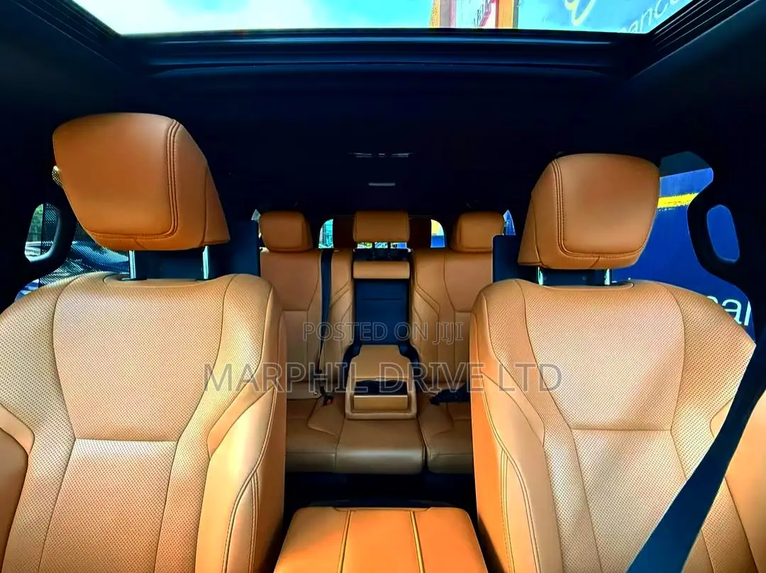 Lexus LX 2023 White