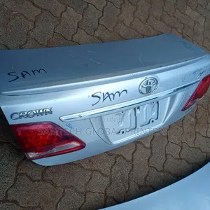 Top Tier Quality Toyota Crown Boot