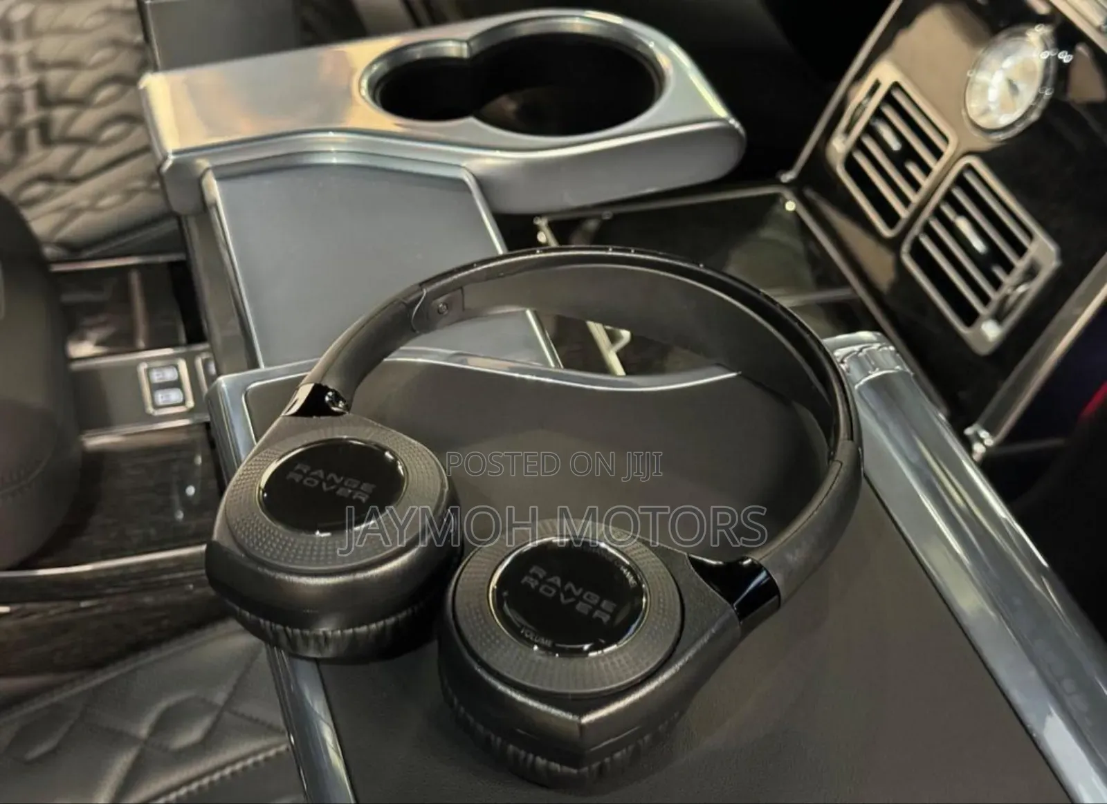 Land Rover Range Rover Vogue 2020 Black