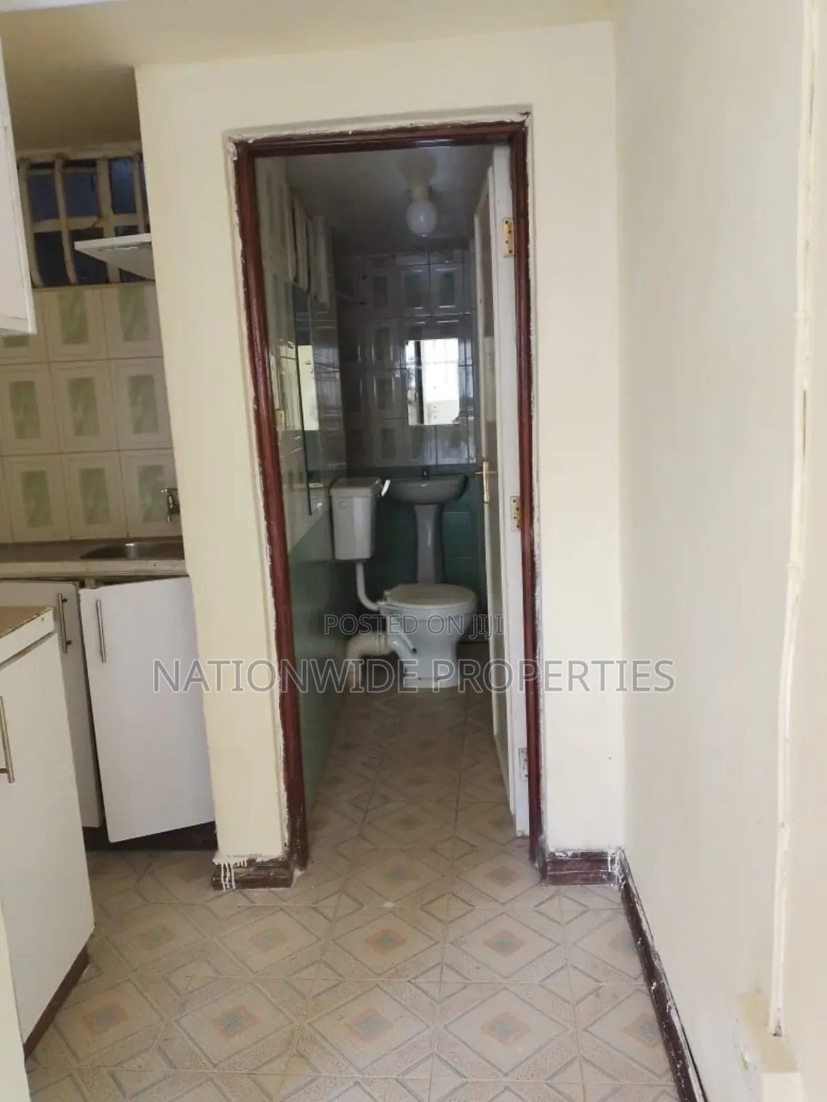 Studio Apartment in Valley Arcade for rent