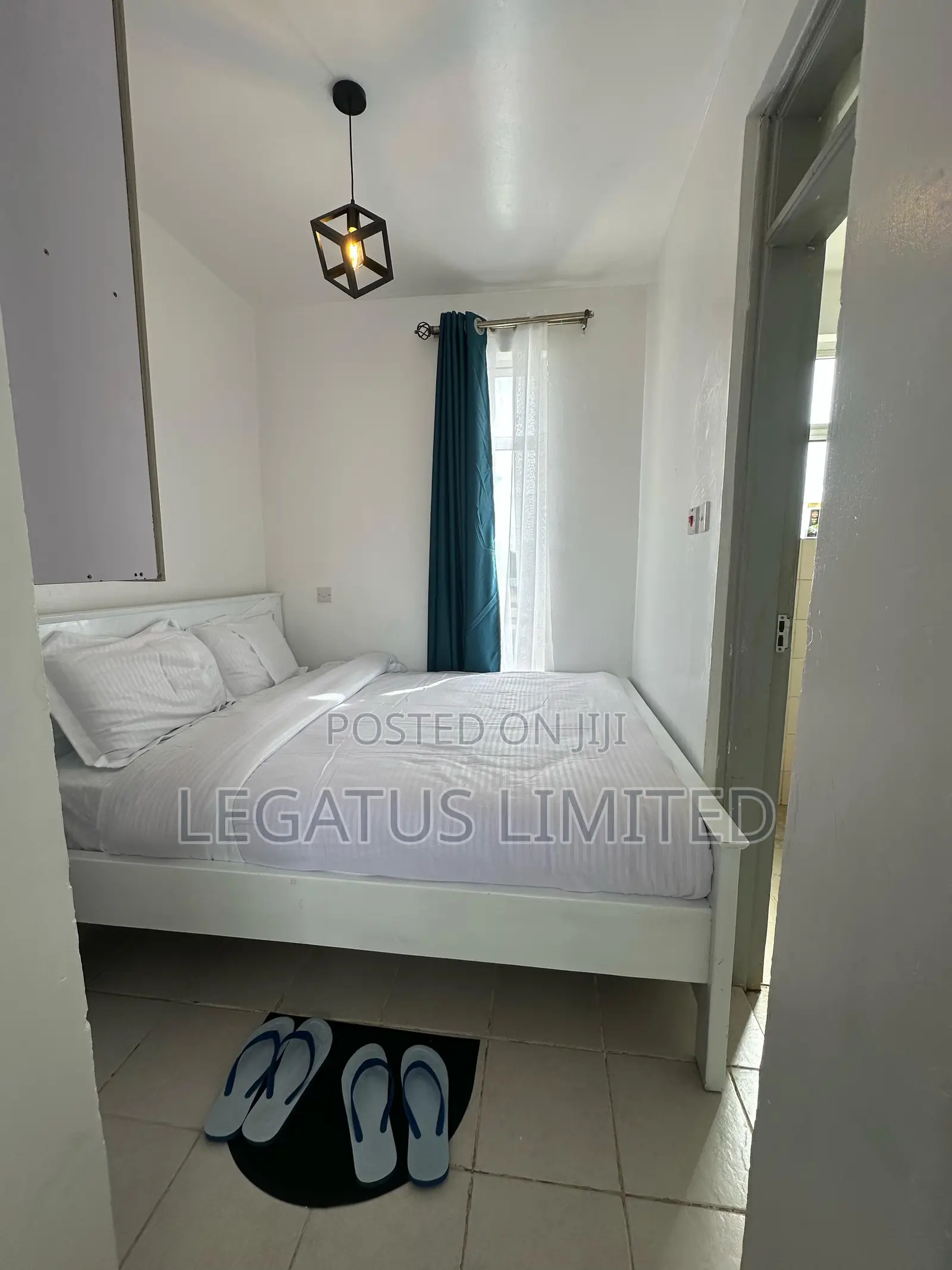 Studio Airbnb , Racecourse Near the Junction Mall - Legatus Cozy Homes