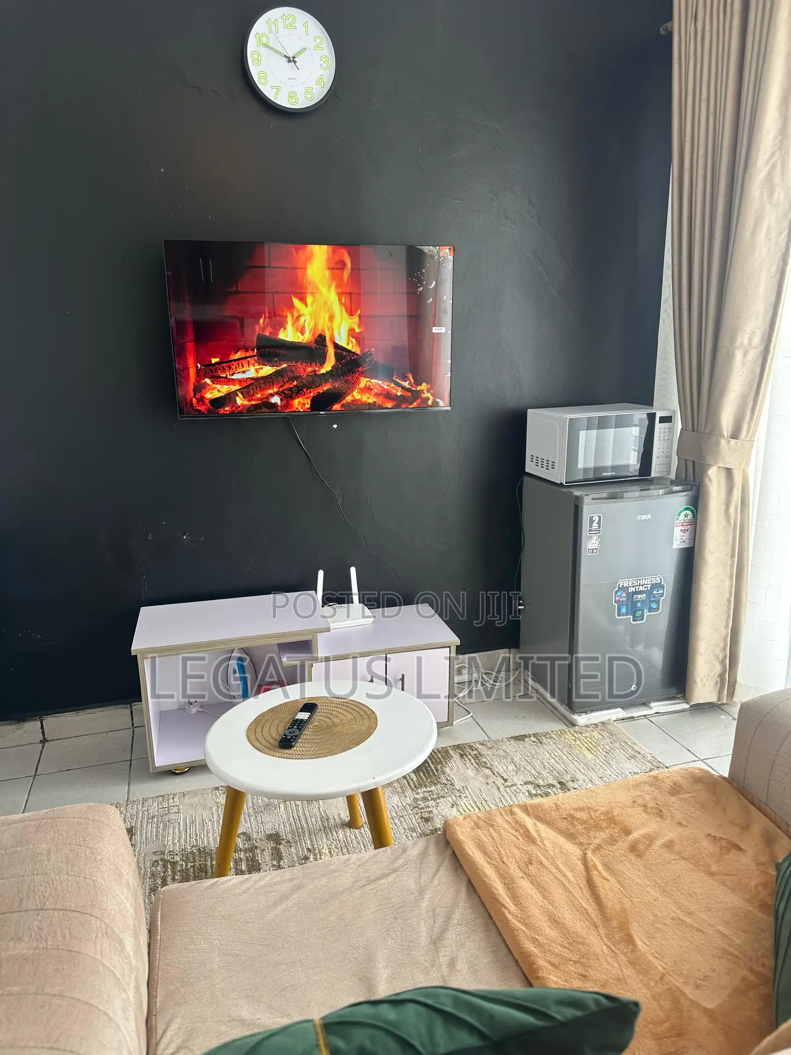 Studio Airbnb , Racecourse Near the Junction Mall - Legatus Cozy Homes