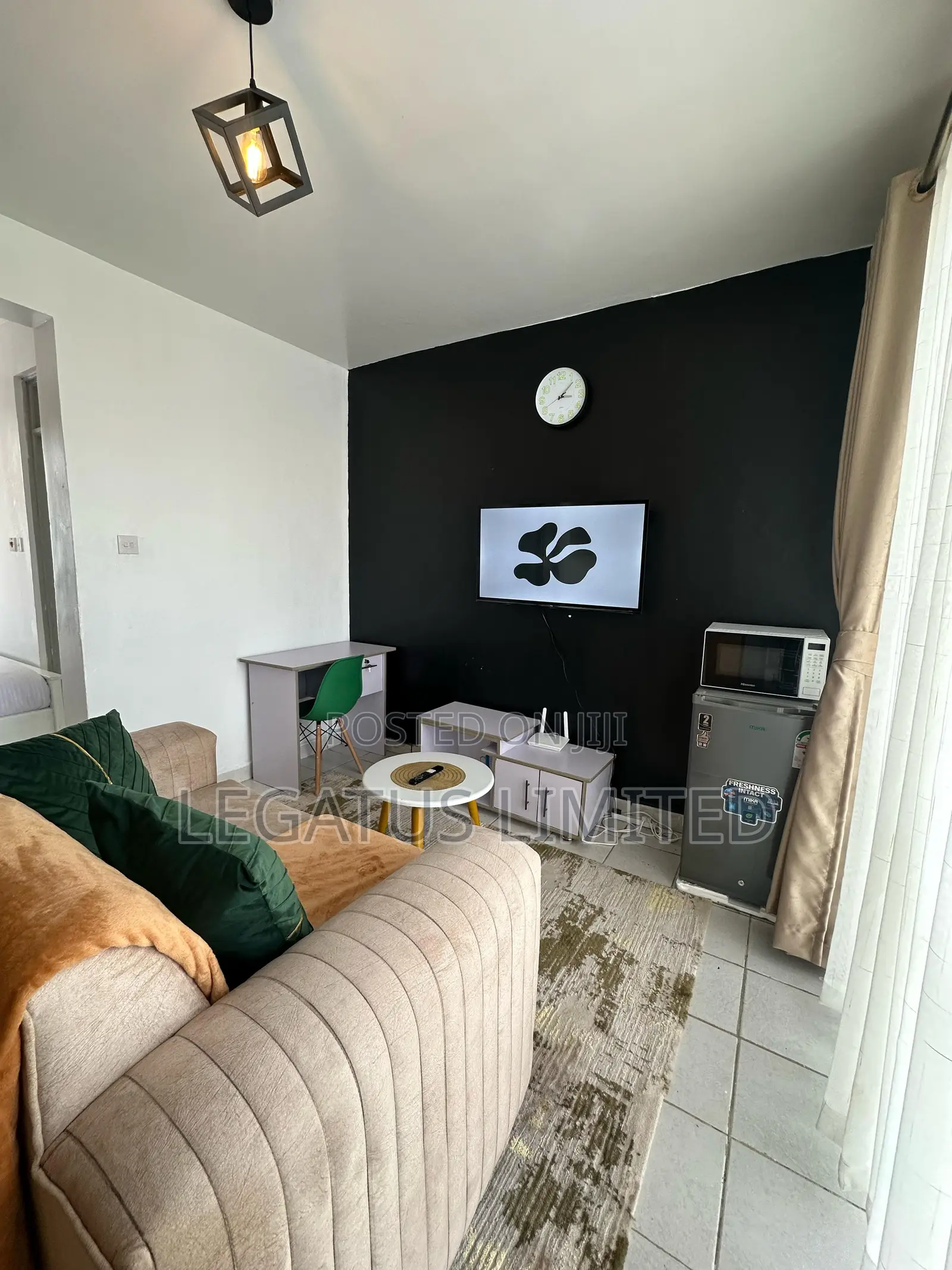 Studio Airbnb , Racecourse Near the Junction Mall - Legatus Cozy Homes