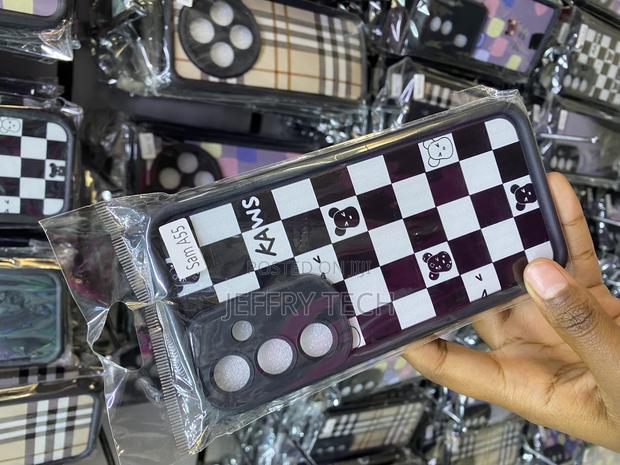 Guayd Classic Checkered Case Compatible With Galaxy A55 - thumbnail 3
