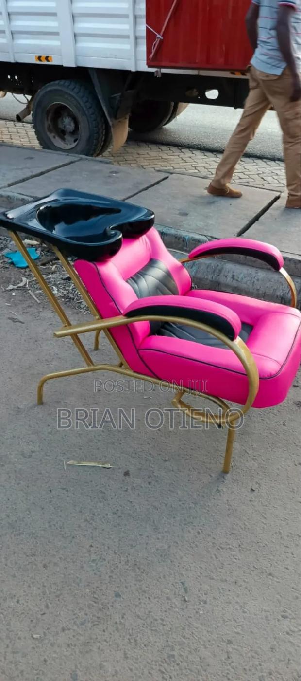 Pink/Black Sink - main view