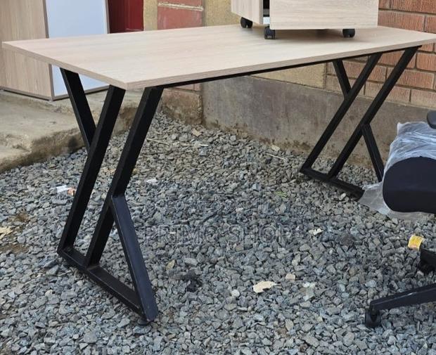 Office Desk; Ideal Height Accent Computer Desk - thumbnail 3