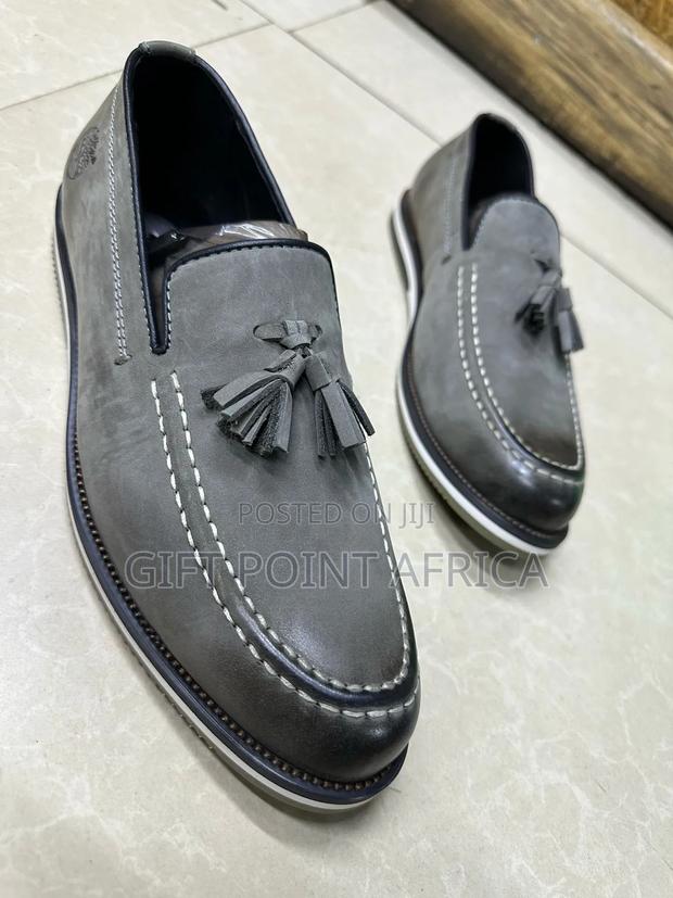 Grey Leather Timberland Low Cut Shoes