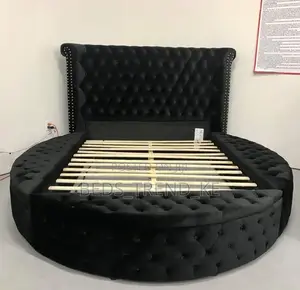 6 by 6 Delilah Circle Queen Bed