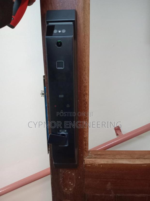 Door Lock for Airbnb With App Unlock - thumbnail 5