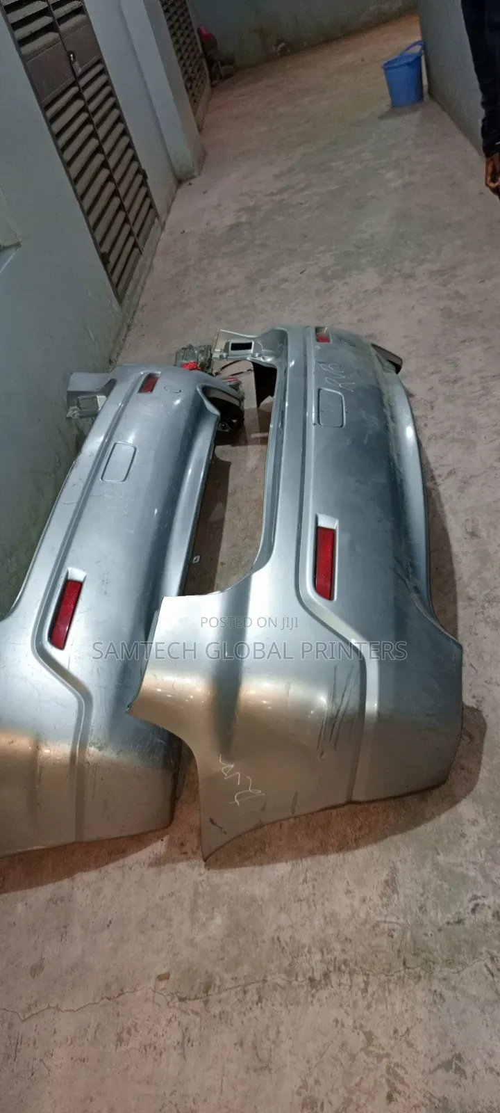High End Quality Mitsubishi RVR Back Bumper