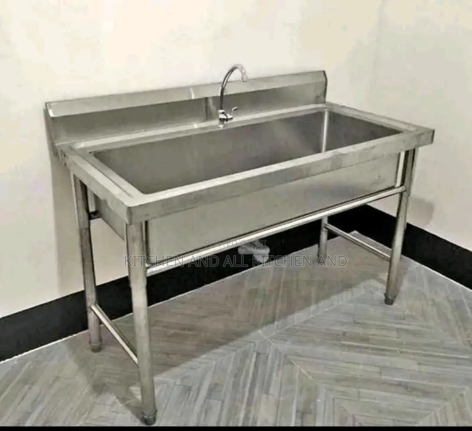 Stand Alone Handwash Sink,Stainless Steel