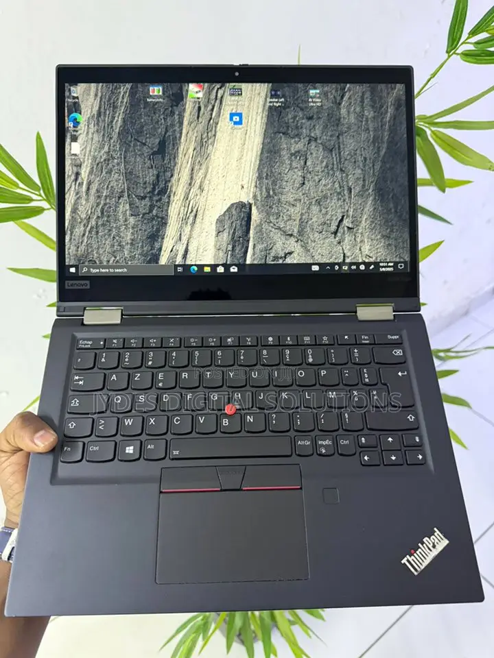 Laptop Lenovo ThinkPad X380 Yoga 16GB Intel Core i5 SSD 256GB