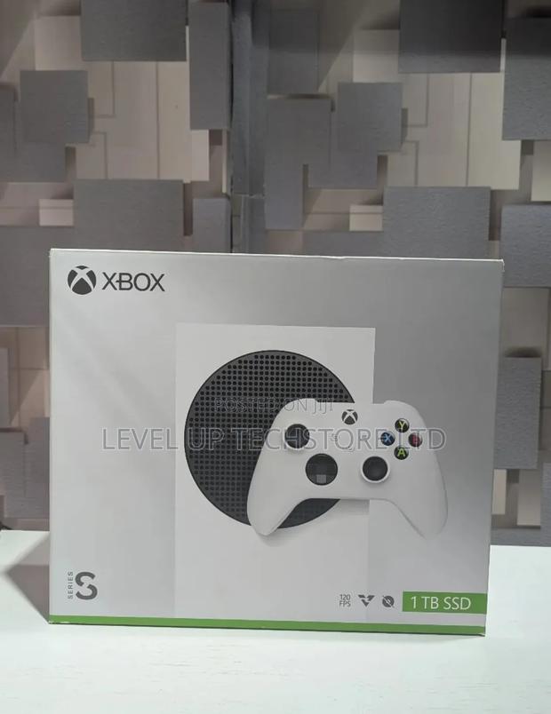 Microsoft Xbox Series S 1tb SSD Console - main view